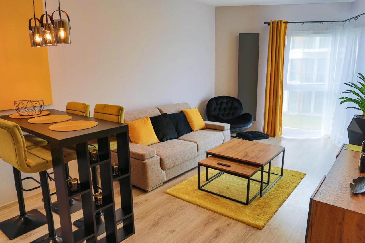 Apartament Elegance Yellow W Let'S Sea Basen&Spa Gąski Kültér fotó