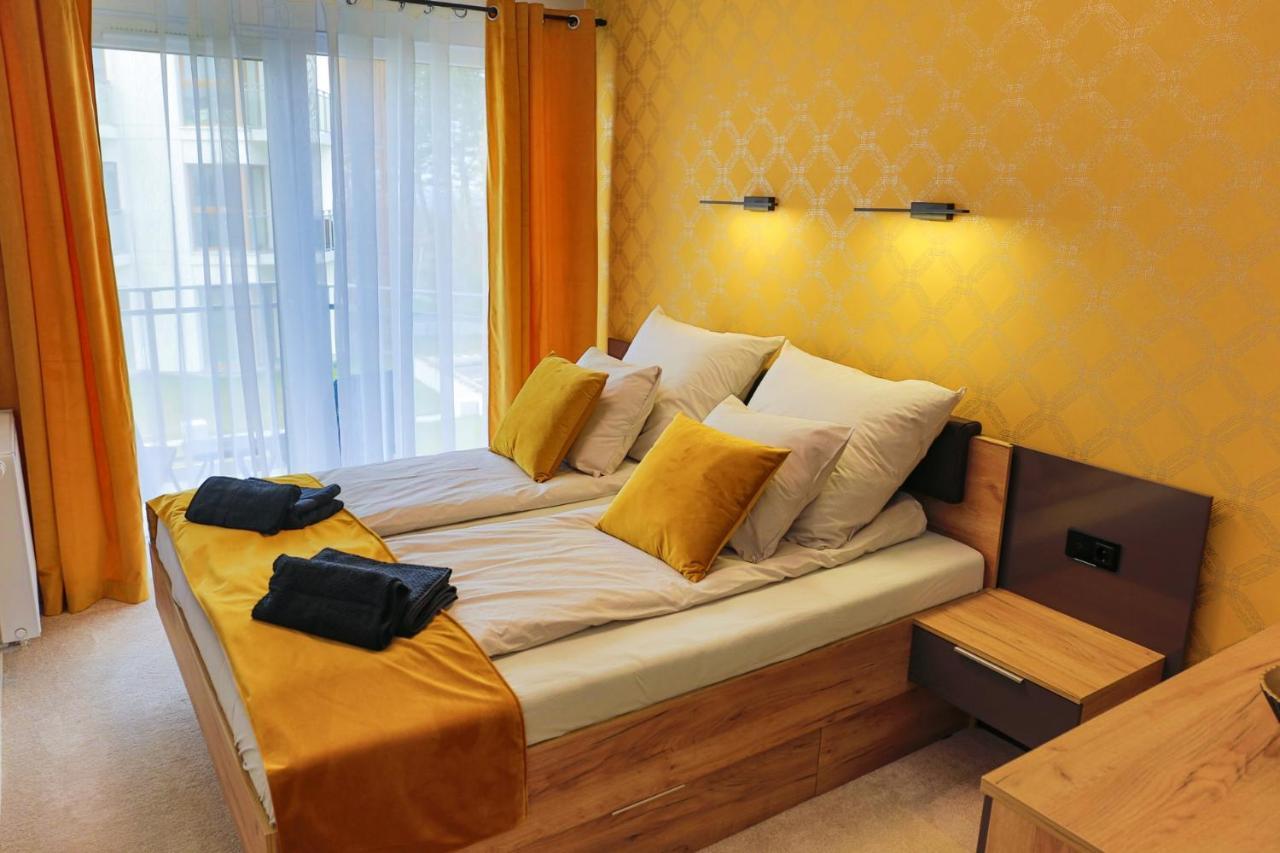 Apartament Elegance Yellow W Let'S Sea Basen&Spa Gąski Kültér fotó